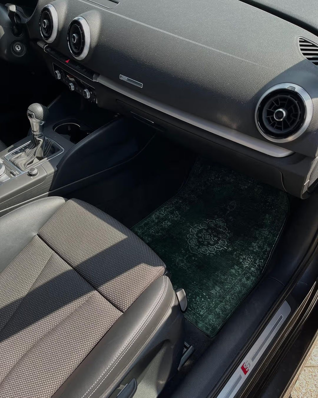 Tapis de voiture OLIVE — Vert oriental sophistiqué | Universel