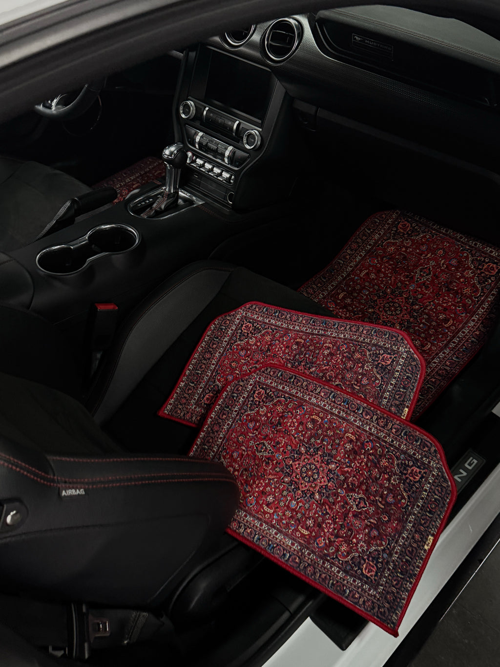 Tapis Saffron — Luxoriencars